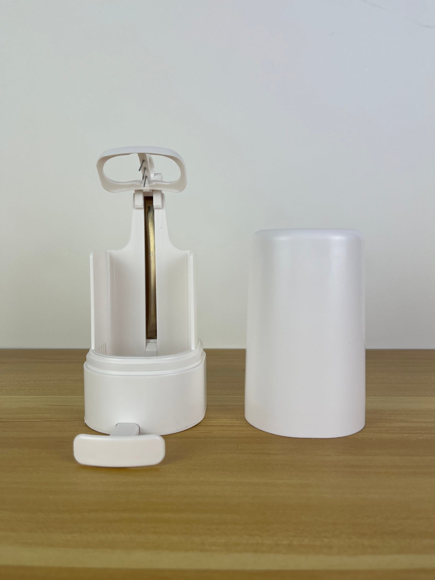 SoapShear: Mess-Free Soap Magic